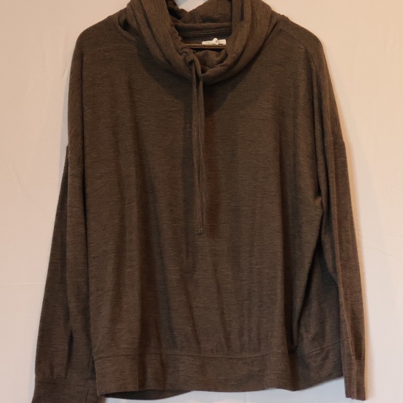 Sweater - Picture 1 of 5